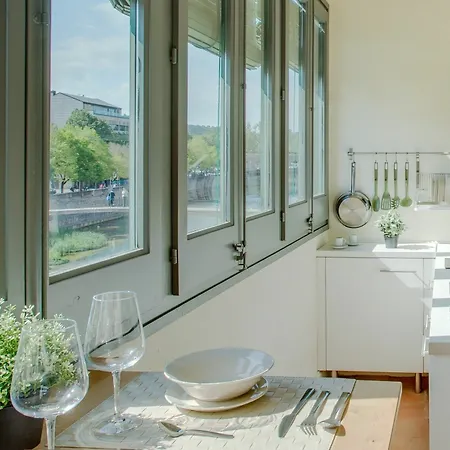 De L Onyar Apartment