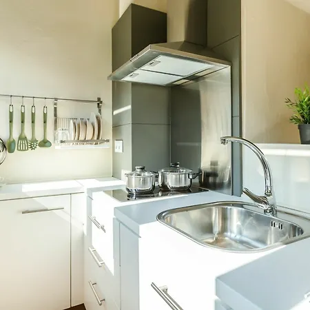 De L Onyar Apartment